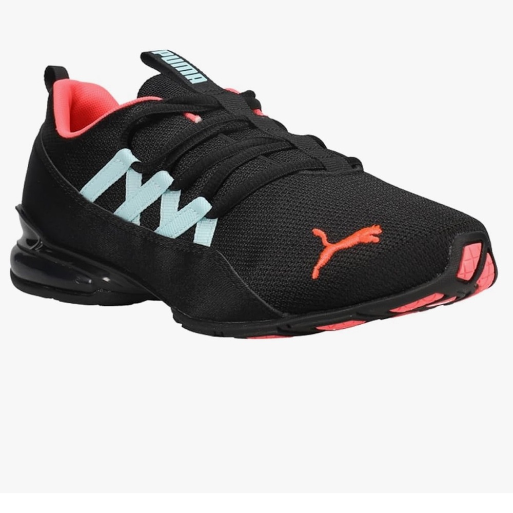 Puma Riaze Prowl Black Cross-Training Sneakers